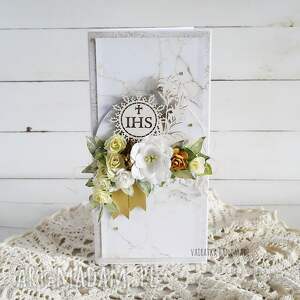 handmade scrapbooking kartki pamiątka i komunii św - kartka w pudełku