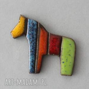 oryginalny prezent pataj-broszka ceramiczna kolor koń łowicki, mazowsze