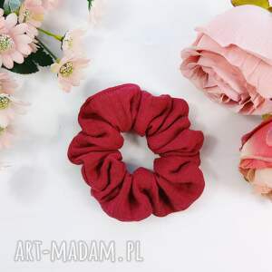Bordowa gumka scrunchie z muślinu bawełnianego M