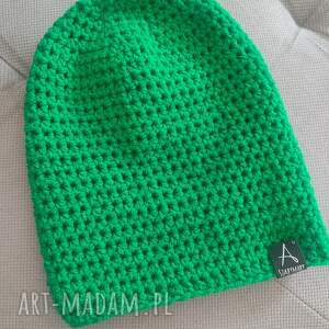 beanie smarfetka robiona na szydełku akryl, czapka dziergana