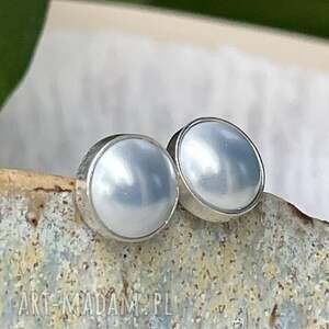 srebrne sztyfty z błękitnymi perłami d125 niebieskie kolczyki, perły swarovski