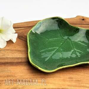 mała patera ceramiczna - talerzyk dekoracyjny liść prezent
