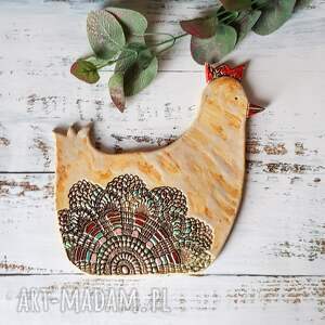handmade dekoracje wielkanocne kolorowa kurka