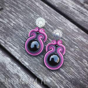 kolczyki sutasz czarno fioletowe z ozdobnym sztyftem, soutache