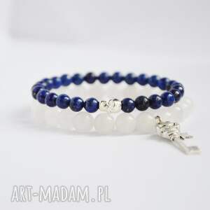 handmade bracelet by sis: lapis lazuli ze srebrną czaszką