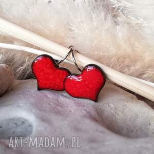 długie kolczyki wiszące serca czerwone serduszka biżuteria prezent