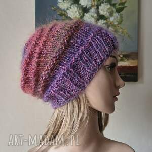 RĘCZNIE NA DRUTACH - Bajka miła, ciepła, puchata, szlachetna czapka