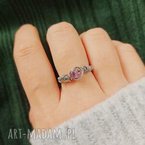 Pierścionek ametyst regulowany stal chirurgiczna handmade wirewrapping - biżuteria z ametystem