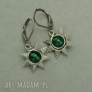 Małe kolczyki słoneczka z zielonym onyksem - wire wrapping