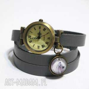 Prezent - Biały koń owijany, skóra, zegarek, skórzany