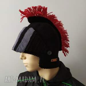 prezent na święta Męska czapka hełm rycerza na zimę ręcznie robiona