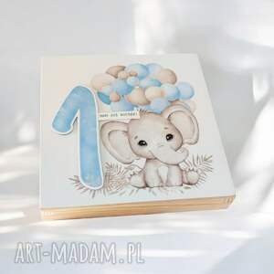 pracowniapodzamkiem drewniane pudełko na roczek, słonik, personalizacja