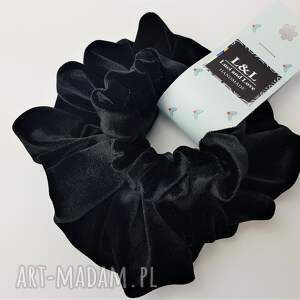 handmade ozdoby do włosów komplet dwóch gumek scrunchie w kolorze czarnym