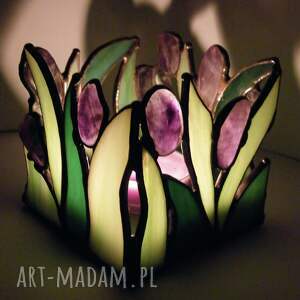 witrażowy świecznik zielony z ametystami pomysł na prezent święta, kobieta