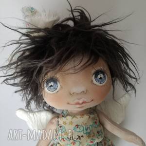 aniołek dekoracja ścienna - figurka tekstylna ręcznie szyta i malowana