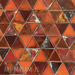 ceramiczne trójkątne kafelki lawa, ceramika użytkowa, polskie rzemiosło, płytki