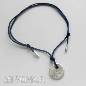 OKRĄG bransoletka zmatowione srebro i niebieski sznurek - Katarzyna Kaminska (handmade)
