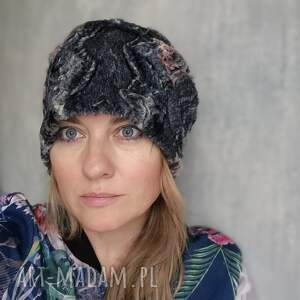 czapka damska boho szara uniwersalna na podszewce box a1 uwaga poezja: niezwykłe