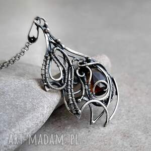 Prezent Stio II z kwarcem dymnym, naszyjnik srebrny