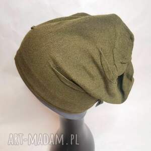 czapka ciemna zieleń i szary na podszewce, obwód głowy uniwersalny, jest