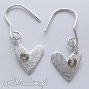 Serduszko kolczyki handmade z matowego srebra 925 i Swarovski Elements - beżowe
