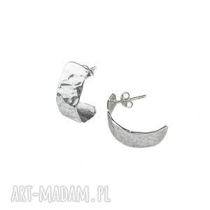 kolczyki szerokie młotkowane, sztyfty