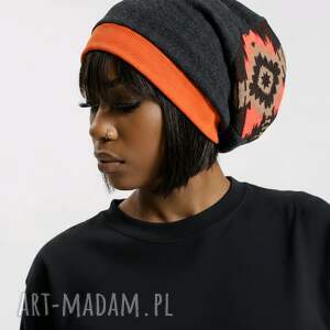 Czapka damska Wiosenna na podszewce rozmiar uniwersalny świetna nad