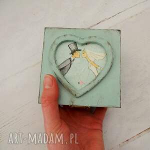 Miętowe w stylu vintage - pudełko na obrączki