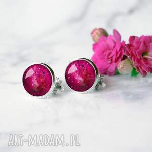 Prezent CUDNE Z MOTYWEM W SZKLE NEBULA RED, klipsy srebrne