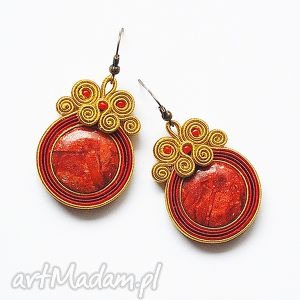 kolczyki koral w złocie sutasz soutache decomama