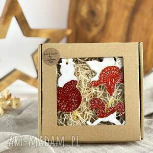 zestaw zawieszek ceramicznych, zawieszki świąteczne biało czerwone - 3 szt