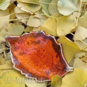 miseczka ceramiczna liść, prezent, jesień biżuteria