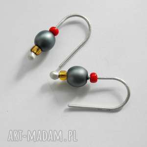 OKRĄG kolczyki z kamieniem i szkłem, srebro 925 (0,925) - elegancja z charakterem