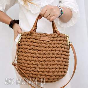 Torebka listonoszka z sznurka bawełnianego - karmelowy z złotą nitką