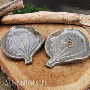 komplet 2 ceramicznych listków (c302) - Ceramika