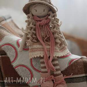 Prezent Szydełkowa lalka - pastelowa, włóczka