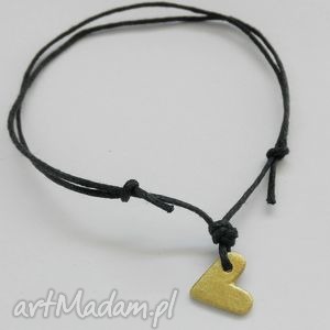 Bransoletka handmade serduszko z mosiądzu na czarnym sznurku - uroczy prezent
