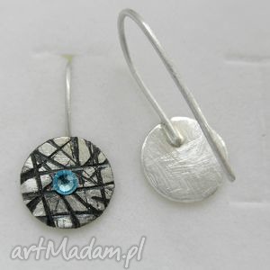 Okrąg kolczyki z oksydowanego srebra i Swarovski Elements