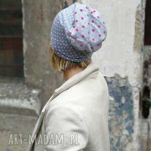 ruda klara czapka damska dobra na codzienne noszenie, dzianina podszewce