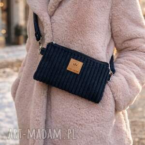 sztruksowa mini nerka saszetka czarna, torebka na telefon, telefon