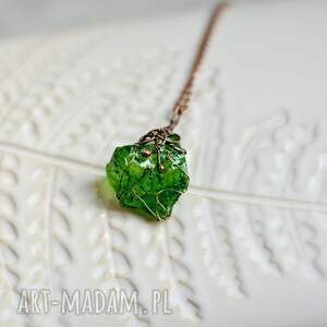 trawiasty - naszyjnik z zielonym kryształem, biżuteria miedzi