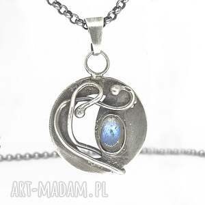 Srebrny delikatny naszyjnik z kamieniem księżycowym - lunar amulets