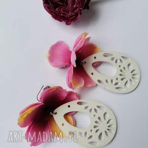 klipsy zuczek toczył kulkę z latryny dla swojej dziewczyny - lekkie, długie