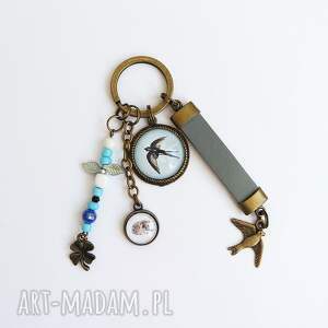 breloki breloczek - jaskółka, jeżyk, rzemień do kluczy, koniczynka