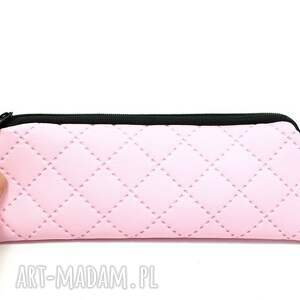 piórnik kosmetyczka pudrowy róż etui do torebki szkoły w podróż na prezent