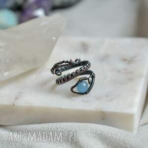 blue - pierścionek wyplatany z miedzi, kamieniem