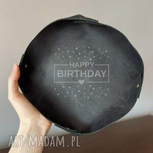 Skórzana taca na klucze, monety, drobiazgi czarna z grawerem