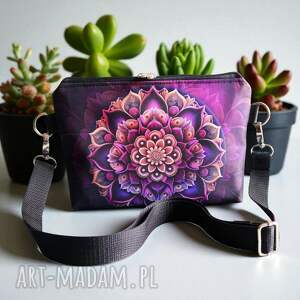 listonoszka nerka wodoodporna mandala fiolet lekka prezent torebki