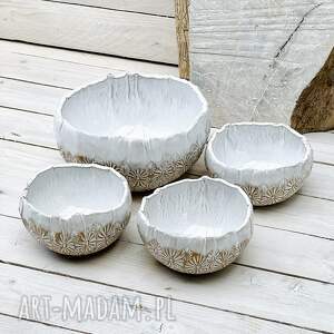 handmade ceramika zestaw misek ceramicznych w stokrotki