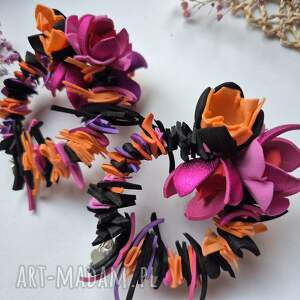 kolczyki koła kwiatowe lekkie niezwykle bujne robiące wrażenie z serii tej